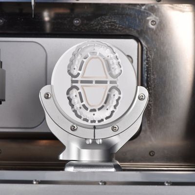 خرید ماشین آسیاب دندانی سفارشی 535*655*720mm برای آزمایشگاه دندانپزشکی online manufacture